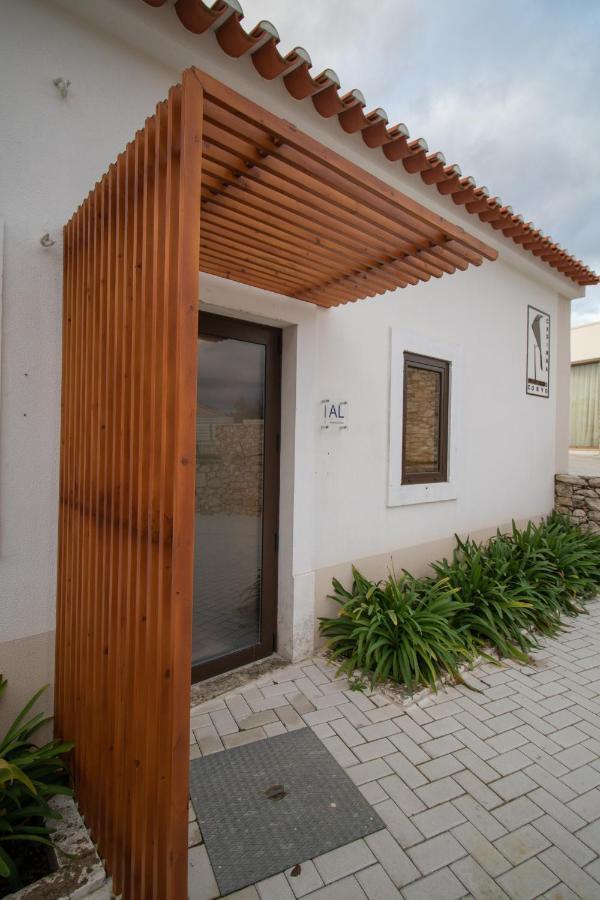 Casinha Do Corvo Apartment *