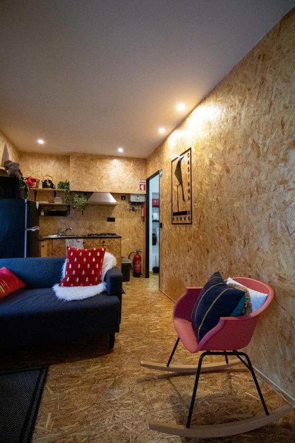 Casinha Do Corvo