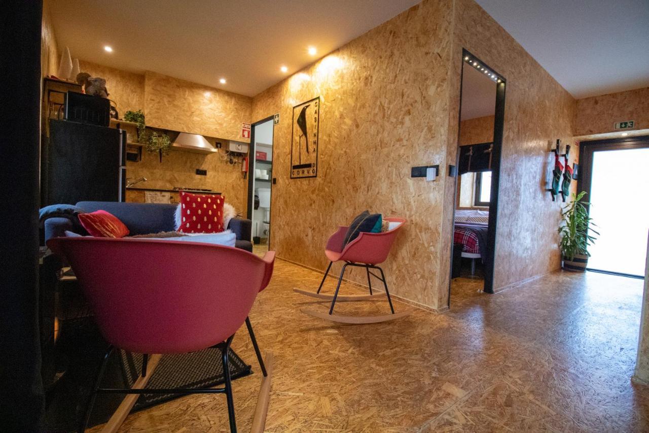 Casinha Do Corvo