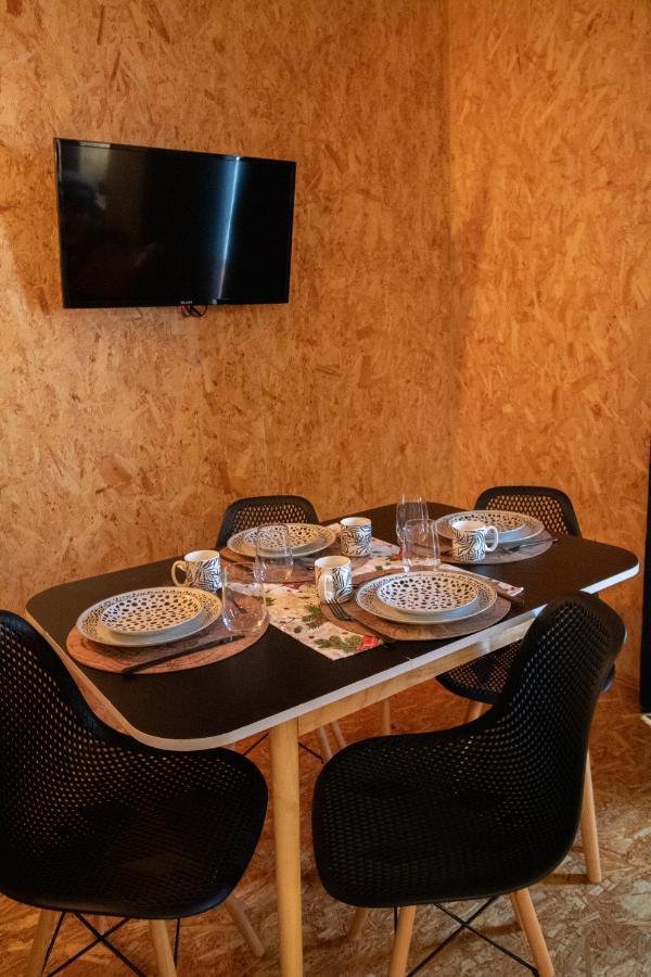 Casinha Do Corvo